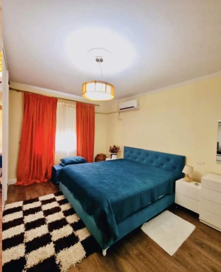 Tirane, shes apartament 2+1 117 m² 235.000 Euro (Buze Rruges se Kosovareve)