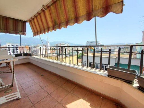 Tirane, jepet me qera apartament 2+1+A+BLK Kati 8, 108 m² 500 Euro (Selvia)