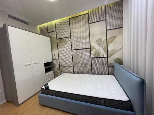 Tirane, jepet me qera apartament 2+1, Kati 2, 110 m² 1.200 Euro (Rezidenca Secret Garden.)