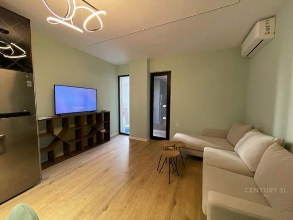 Tirane, jepet me qera apartament Kati 2, 103 m² 580 Euro (Rruga Ndre Mjeda Tirana, Albania)