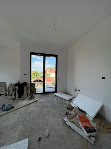 Tirane, shitet apartament 1+1, Kati 1, 64,4 m²,  83.720 Euro (Hysen Xhura)