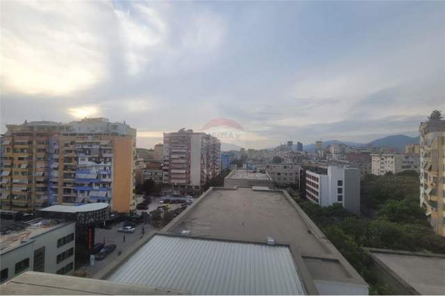 Tirane, jepet me qera apartament 2+1 Kati 5, 80 m² 550 Euro (Rruga Sami Frasheri)