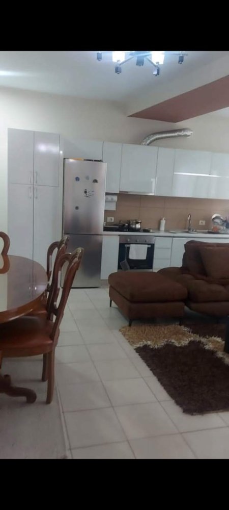 Tirane, jap me qera apartament 2+1+BLK Kati 2, 112 m² 50.000 Leke (Rruga e Dibres)