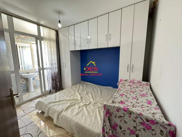 Vlore, shitet apartament Kati 3, 72 m² 145.000 Euro (Rruga Murat Terbaci)