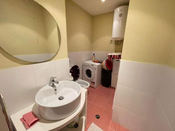Tirane, jepet me qera apartament 2+1 Kati 4, 115 m² 650 Euro (Zogu i Zi)