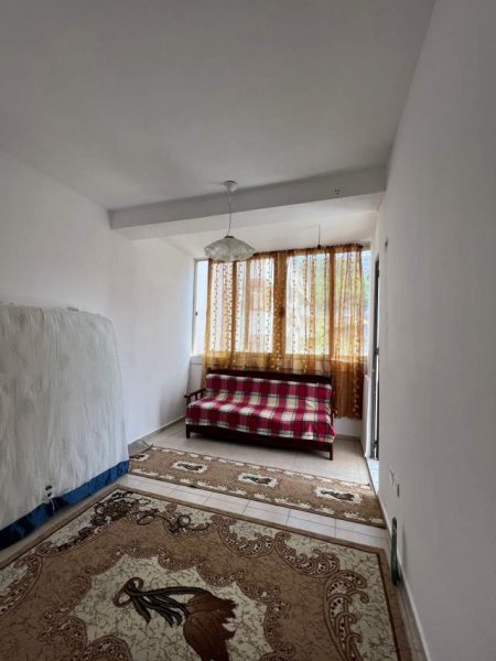 Tirane, shitet apartament 1+1 Kati 3, 52 m² 50.000 Euro (Rruga Muhamet Deliu)