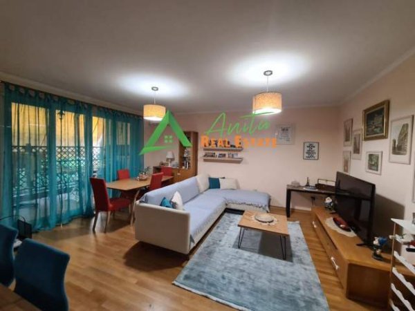 Tirane, jap me qera apartament 2+1 Kati 2, 90 m² 650 Euro (Kodra e Diellit)
