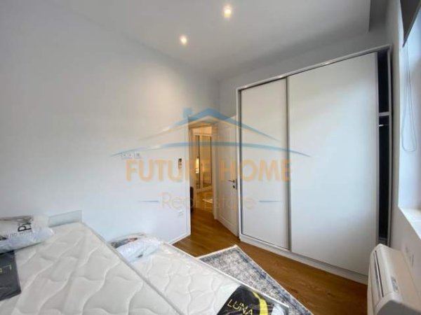 Tirane, jepet me qera apartament Kati 2, 70 m² 700 Euro (Blloku Ambasadave)
