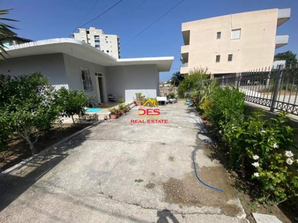 Vlore, shitet shtepi 1 Katshe Kati 0, 400 m² 125.000 Euro (Rruga Sulejman Delvina,Vlore)