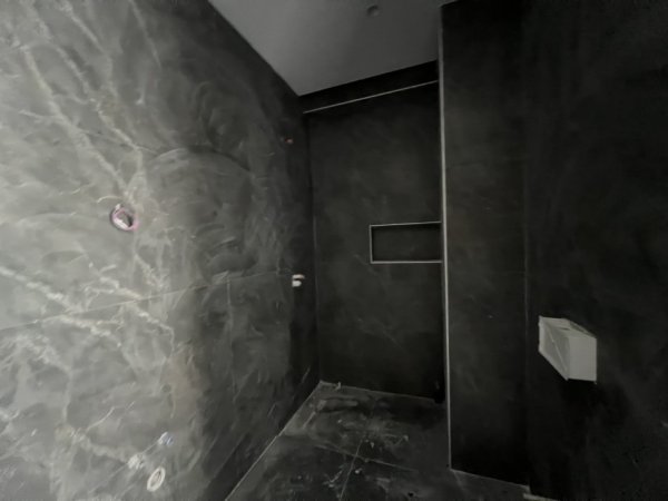 Tirane, shitet apartament 1+1+Ballkon Kati 7, 65 m² (Rruga Egnatia)