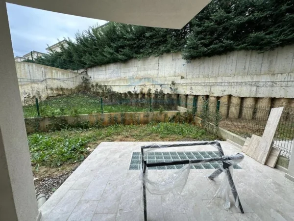 Tirane, jepet me qera apartament 2+1+Ballkon Kati 0, 104 m² 2.200 € (Liqeni i Thatë, Tek Green Valley)