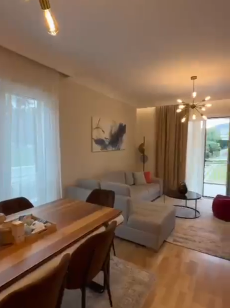 Tirane, shitet apartament 1+1 , 113 m² 310.009 € (Pranë TEG)