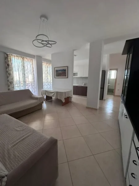 Tirane, jepet me qera apartament 2+1 Kati 6, 106 m² 550 € (qsut)