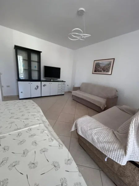 Tirane, jepet me qera apartament 2+1 Kati 6, 106 m² 550 € (qsut)