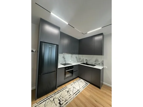 Tirane, shitet apartament 1+1 Kati 3, 61 m² 121.000 € (Astir)