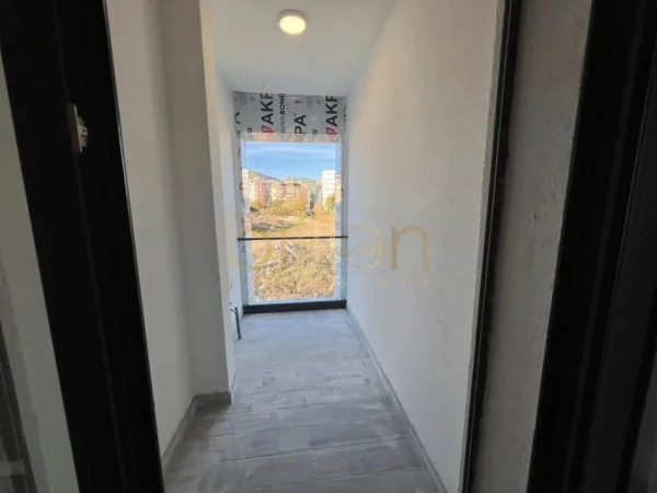 Tirane, shitet apartament 2+1+Ballkon Kati 2, 95 m² 217.000 € 
