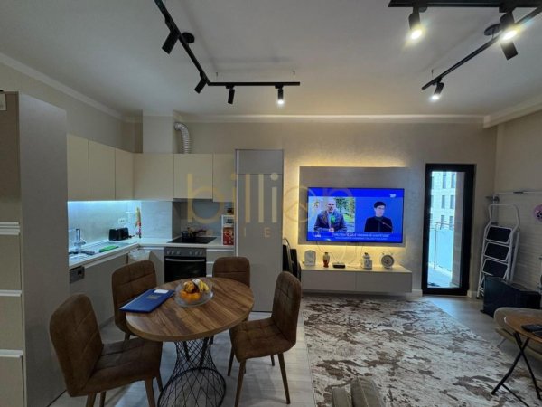 Tirane, shitet apartament 1+1+Ballkon Kati 5, 60 m² 102.000 € 