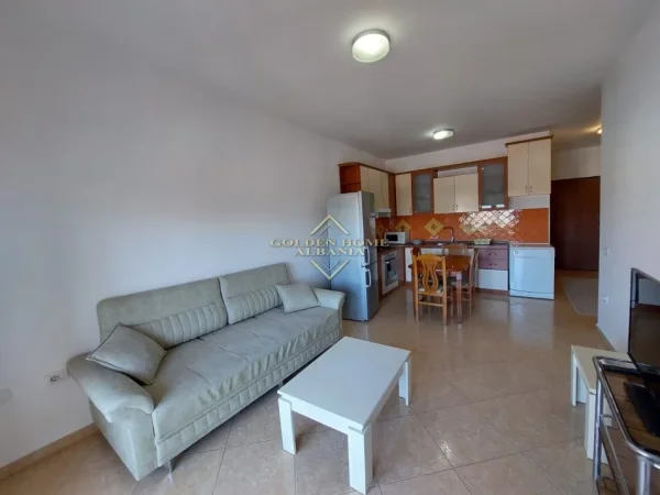 Tirane, jepet me qera apartament 2+1+Ballkon , 105 m² 600 € 