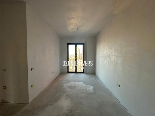 Tirane, shitet apartament 2+1+Ballkon Kati 9, 73 m² 198.000 € (Don Bosko)