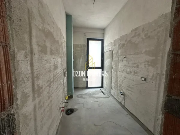 Tirane, shitet apartament 2+1+Ballkon Kati 9, 73 m² 198.000 € (Don Bosko)