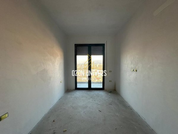 Tirane, shitet apartament 2+1+Ballkon Kati 9, 73 m² 198.000 € (Don Bosko)