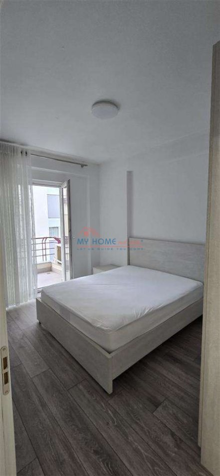 Tirane, jepet me qera apartament 2+1+Ballkon Kati 3, 82 m² 630 € (Rruga Hamdi Sina)