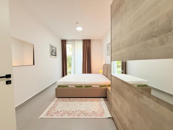 Tirane, jepet me qera apartament 2+1 , 95 m² 1.300 € (Rezidenca Forest, Liqeni i Thatë)