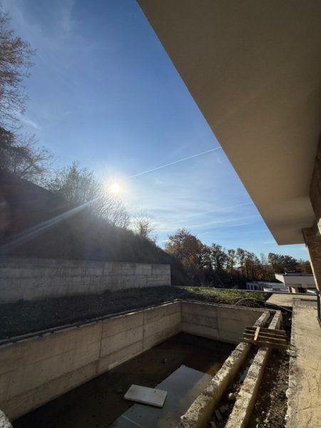 Tirane, shitet Vile 2 Katshe Kati 0, 362 m² 850.000 € (Farke)