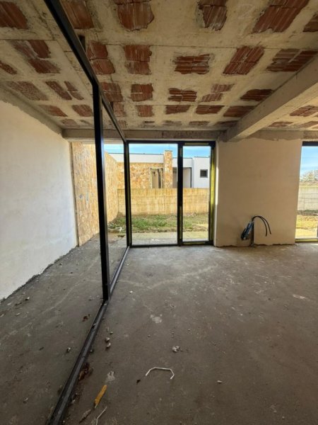 Tirane, shitet Vile 2 Katshe Kati 0, 362 m² 850.000 € (Farke)