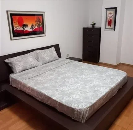 Tirane, jepet me qera apartament 1+1+Ballkon Kati 4, 60 m² 600 € (tek 21 dhjetori)