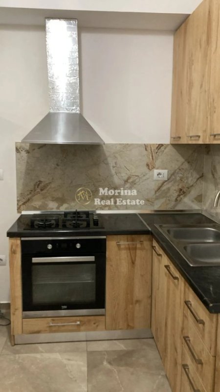 Tirane, jepet me qera garsonier Kati 1, 30 m² 300 € (Ali Demi)