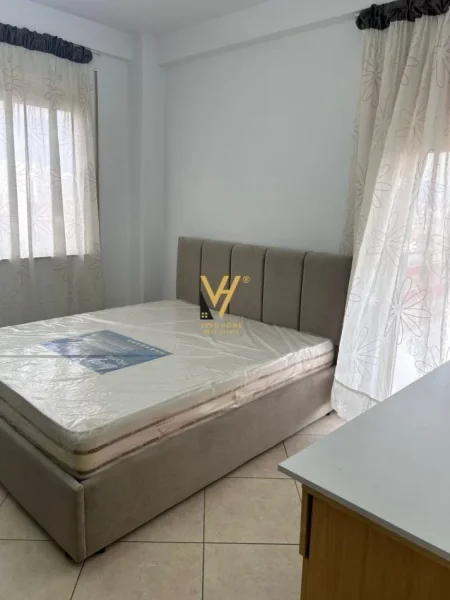 Tirane, jepet me qera apartament 2+1+Ballkon Kati 6, 106 m² 550 € (RRUGA KONGRESI I MANASTIRIT)