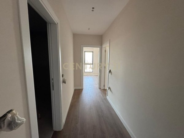 Tirane, shitet apartament 2+1 Kati 8, 104 m² 205.000 € (Bulevardi i Ri)