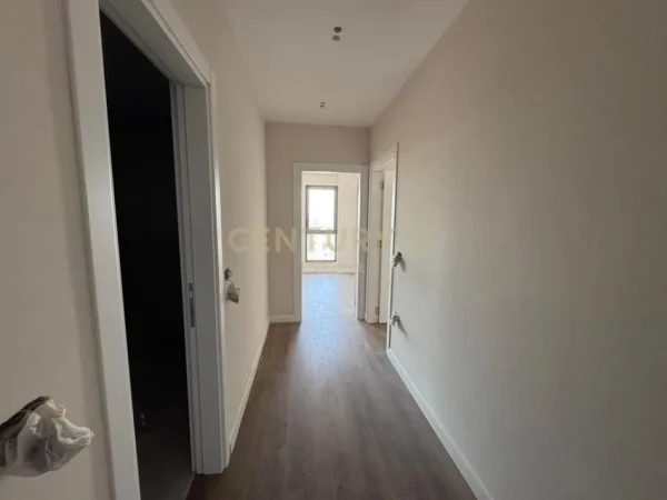 Tirane, shitet apartament 2+1 Kati 8, 104 m² 205.000 € (Bulevardi i Ri)