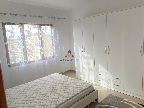 Tirane, jepet me qera apartament 1+1+Ballkon Kati 8, 72 m² 415 € 