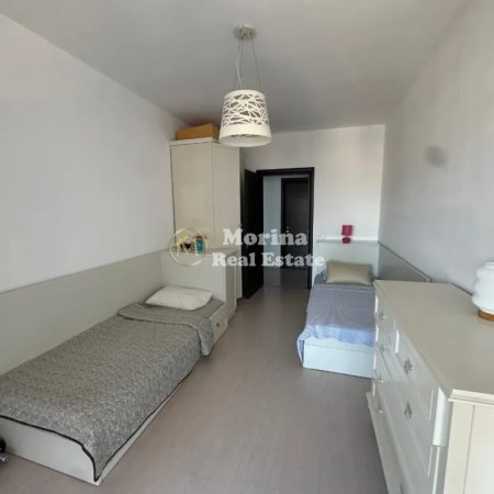 Tirane, jepet me qera apartament 2+1 Kati 7, 90 m² 800 € (Komuna e parisit)