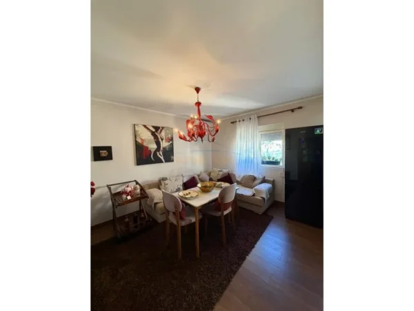Tirane, shes apartament 1+1 Kati 6, 63 m² 128.000 € (Ambasada Amerikane, Rruga e Elbasanit)