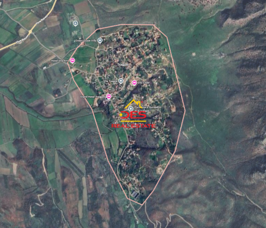 Vlore, jepet me qera toke , 7.000 m² (Tragjas)