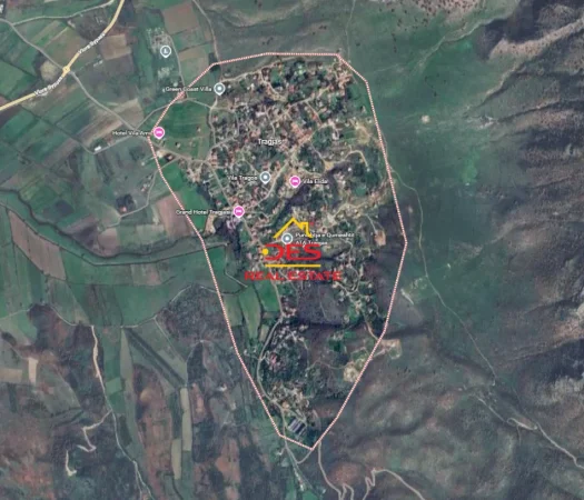 Vlore, jepet me qera toke , 7.000 m² (Tragjas)