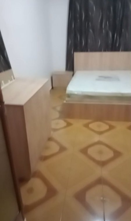 Tirane, jepet me qera apartament 1+1 Kati 2, 60 m² 450 € (Vasil Shanto , prane shkolles Besnik Sykja)