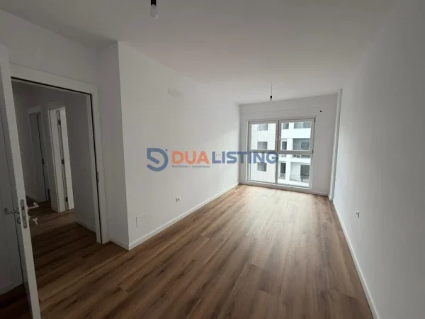 Tirane, shitet apartament 3+1 Kati 6, 133 m² 139.900 € (Paskuqan)