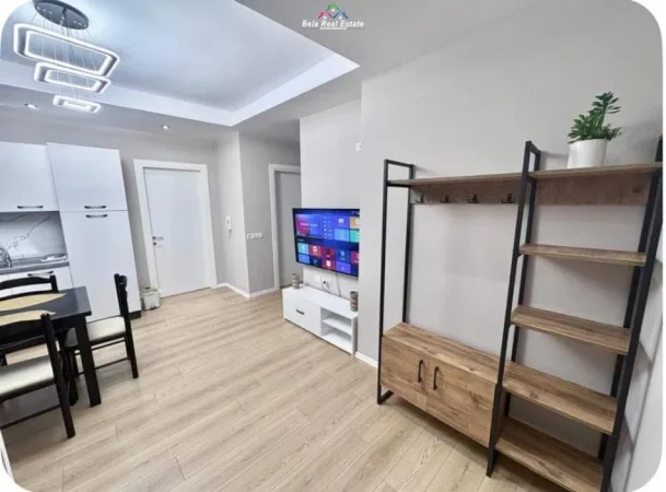 Tirane, jepet me qera apartament 2+1 Kati 1, 75 m² 800 € (Rruga Gjon Buzuku)