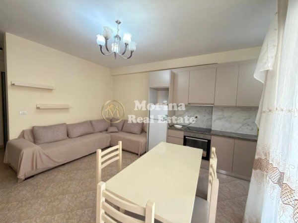 Tirane, jepet me qera apartament 2+1 Kati 4, 93 m² 550 € (Astir)