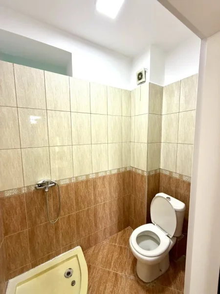 Tirane, shitet apartament 2+1 Kati 9, 94 m² 157.000 € 