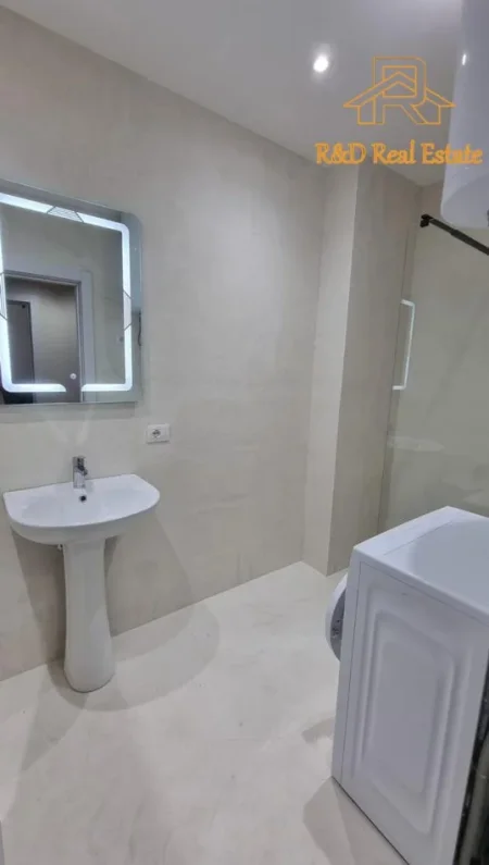 Tirane, shitet apartament 1+1 Kati 7, 60 m² 125.000 € (Shkolla Qazim Turdiu)