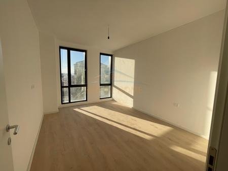 Tirane, shitet apartament 1+1 Kati 3, 80 m² 160.000 € (JORDAN MISJA,BULEVARDI I RI)