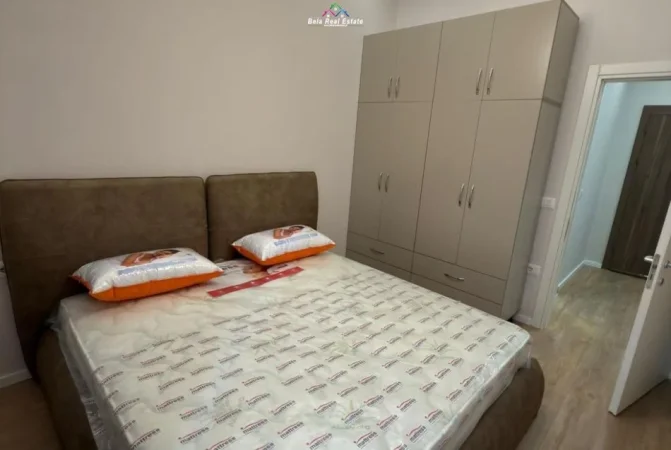 Tirane, jepet me qera apartament 1+1 Kati 2, 60 m² 500 € (Rruga Mikel Maruli)