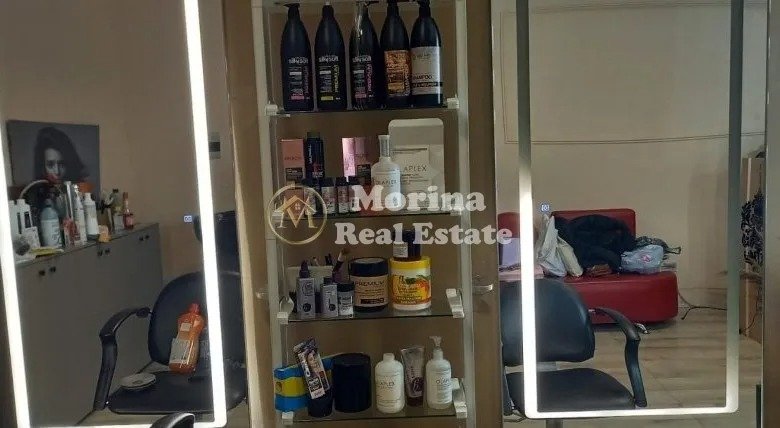 Tirane, shitet ambjent biznesi Kati 1, 25 m² (Blloku)