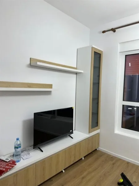 Tirane, jepet me qera apartament 1+1 Kati 3, 50 m² 420 € (Rruga Pasho Hysa)