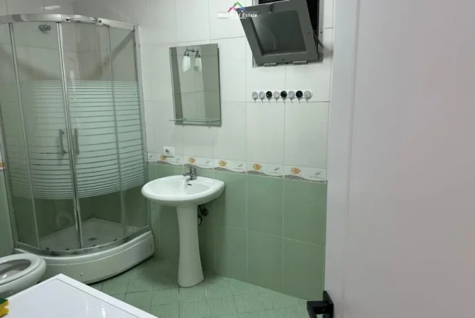 Tirane, shes apartament 2+1 Kati 9, 94 m² 157.000 € (Rruga Mikel Maruli)